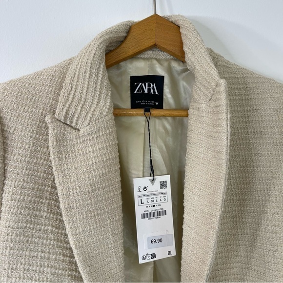 Zara‎ Cropped Textured Blazer Biscuit Blogger’s Favorite - Picture 4 of 12